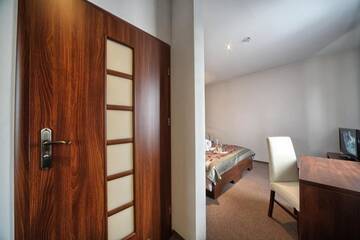Фото номера Двухместный номер с 1 кроватью Отель Hotel Stara Fabryka г. Małogoszcz 12
