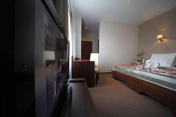 Фото номера Двухместный номер с 1 кроватью Отель Hotel Stara Fabryka г. Małogoszcz 13